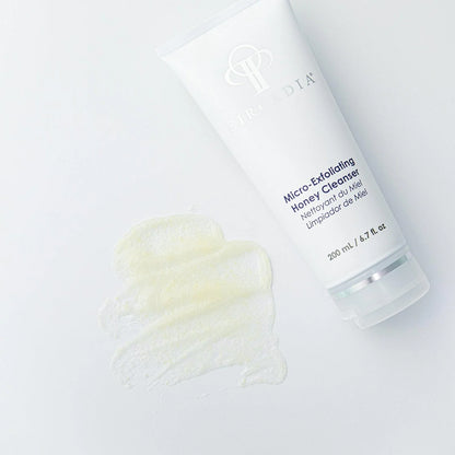 CIRCADIA MICRO-EXFOLIATING HONEY CLEANSER